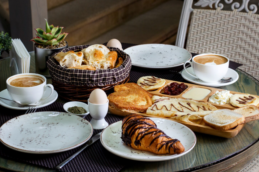 Breakfast Ideas for Energy, Focus, and Wellness