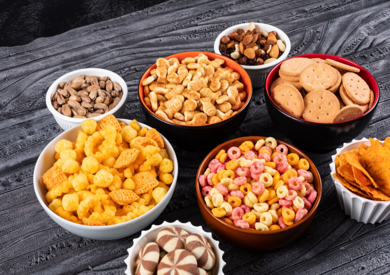 How Snacks Boost Energy and Support Daily Wellness
